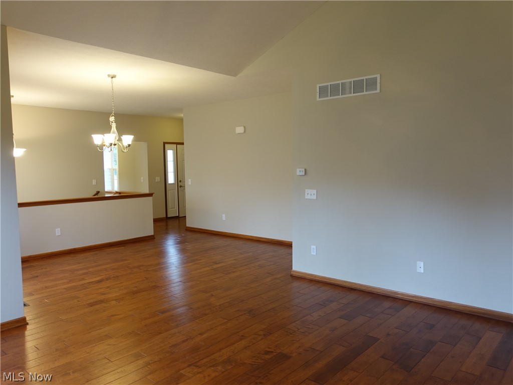 Kayana Xings Clstr - Residential