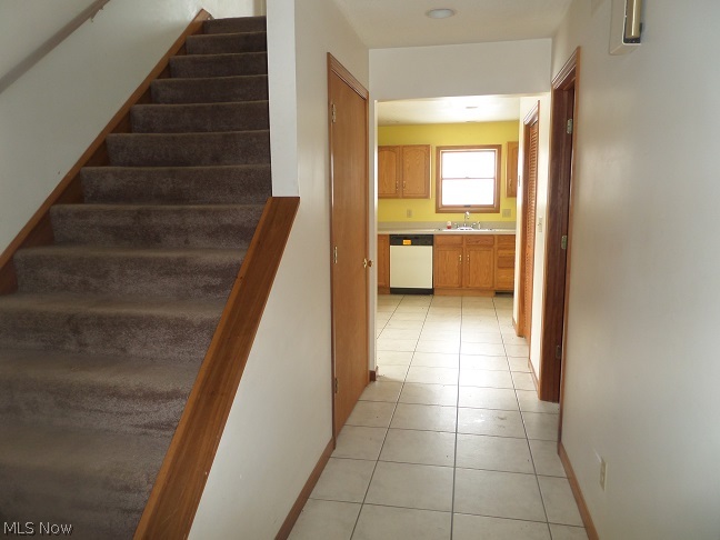 Tod Woods 03 Chickerneo - Residential