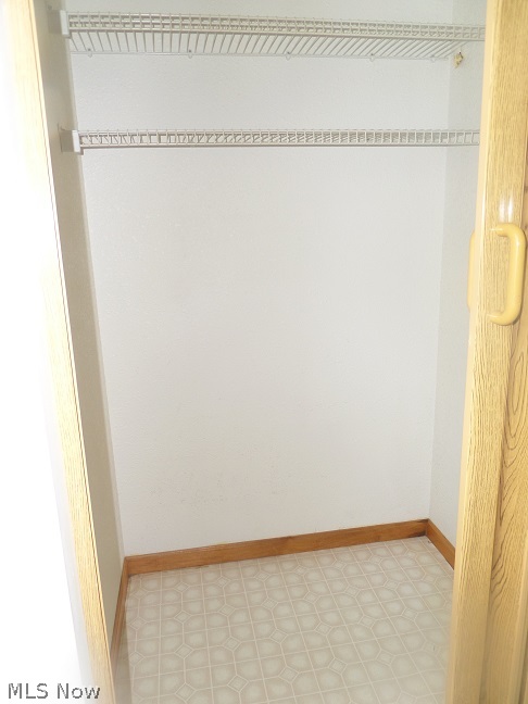 Tod Woods 03 Chickerneo - Residential