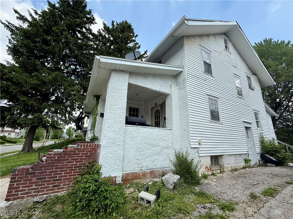 327 Garfield Avenue, Lima, Ohio image 3