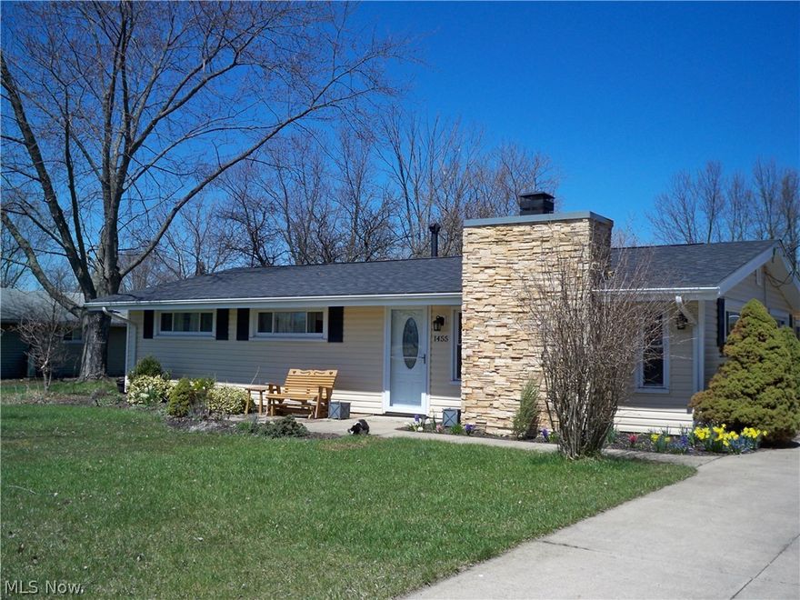 THIS IS ONE YOU WILL NOT WANT TO MISS!!!!  Move-In ready 3 bed, 1 bath Vinyl and Stone Front  Ranch Style Home on a quiet street  Home Updates: 2017--Roof, siding,Central air, some painting, counter-tops, repainted cabinets, 2016--refrigerator,dishwasher,furnace,front door, family rm flooring, 2014--carpeting, 2013--hot water tank, 2012--dining rm flooring, 2010--electric, 2007--windows, 2006--gutter/downspouts, bathroom toilet tub shower.  Patio, Storage Shed, Privacy Fence and Invisible fence.  Swing Set stays. Ceiling fans in the bedrooms. Attached 2+ car garage. Swing set, gas grill included. Convenience of the expressways, close to all city amenities--Schools, Churches, Parks, Shopping, restaurants and more.