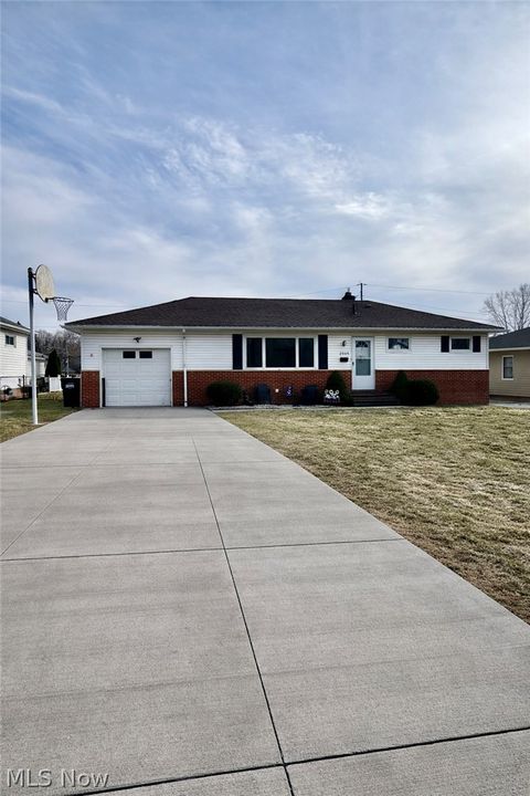 Tiny photo for 2465 Dentzler Road, Parma, OH 44134 (MLS # 5188958)
