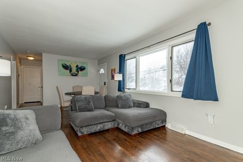 Tiny photo for 2465 Dentzler Road, Parma, OH 44134 (MLS # 5188958)