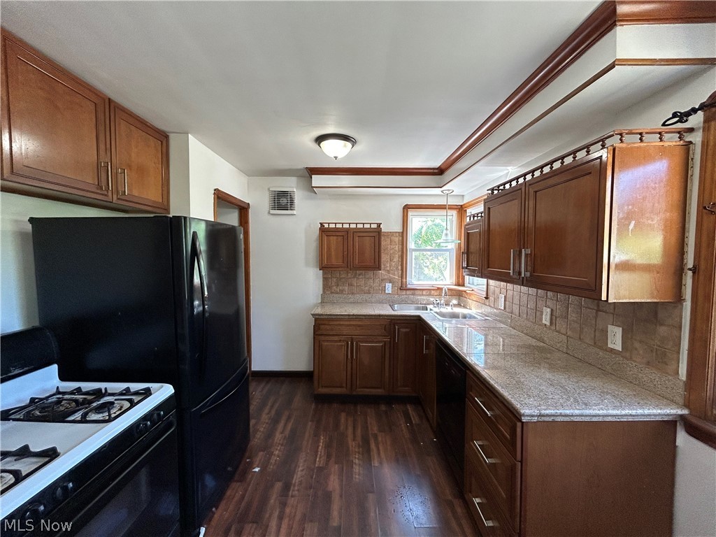 Huber Allotment 01 - Residential Lease