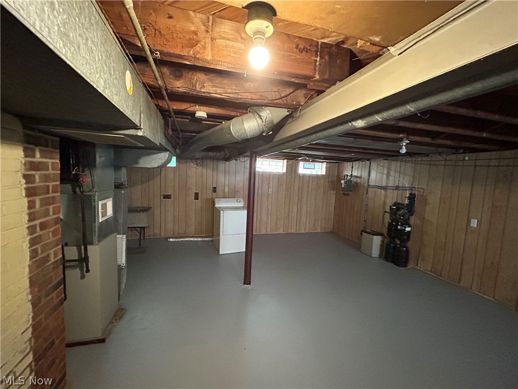 Huber Allotment 01 - Residential Lease