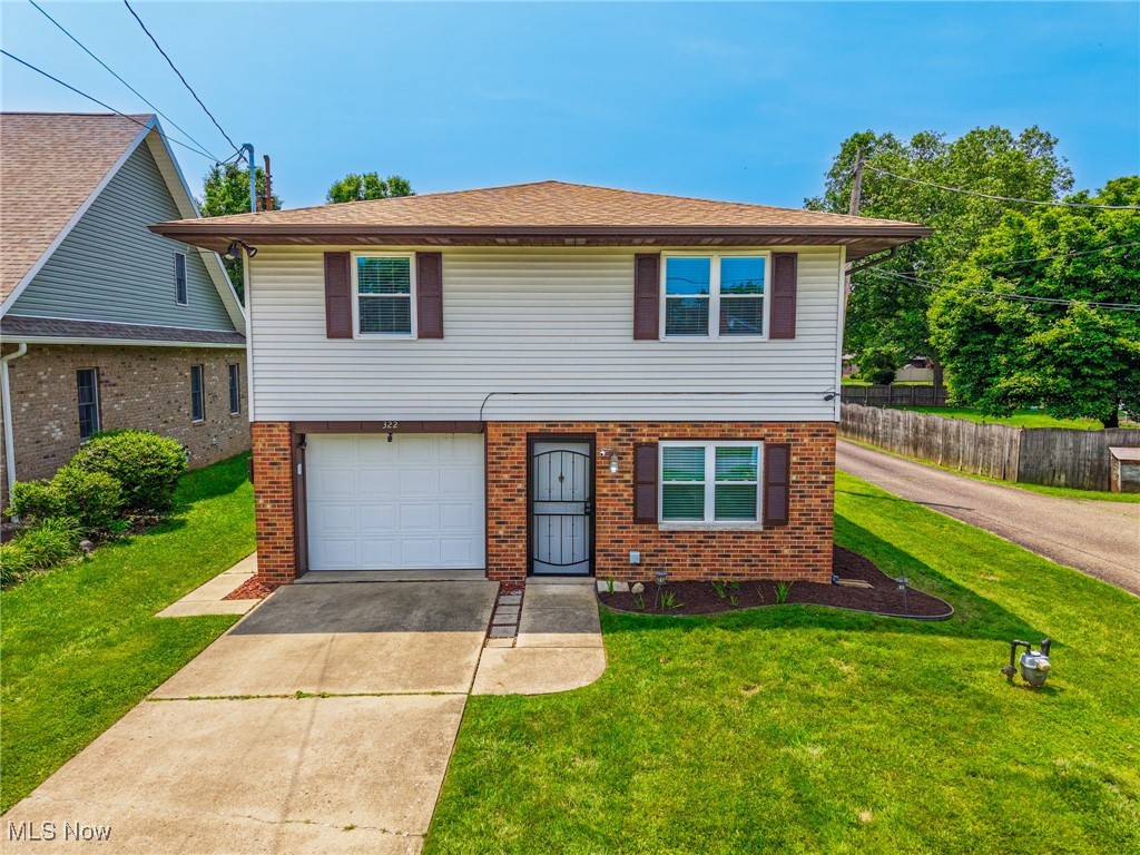 322 46th Street, Vienna, West Virginia image 1