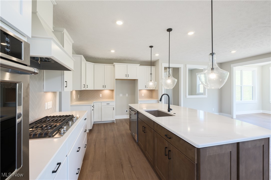 Lakes of Orange - Residential