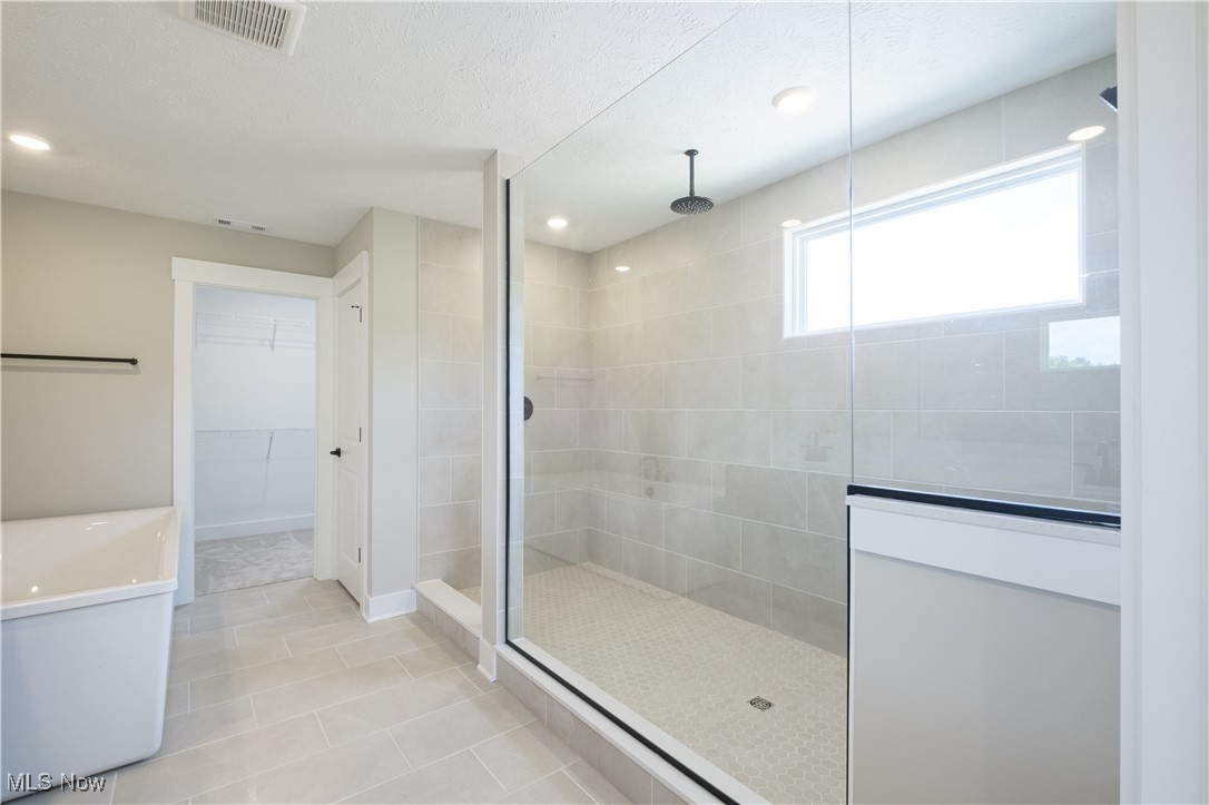 Lakes of Orange - Residential