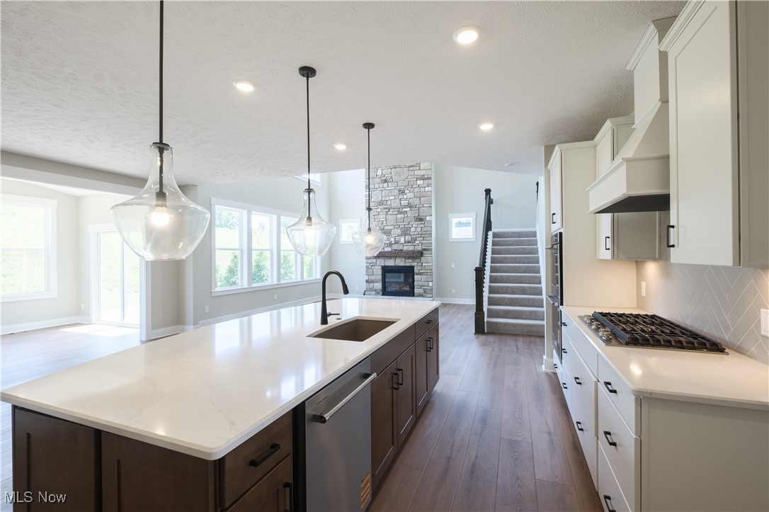 Lakes of Orange - Residential