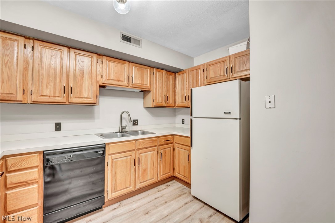 Lofts Condo - Residential