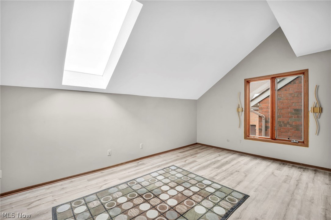 Lofts Condo - Residential
