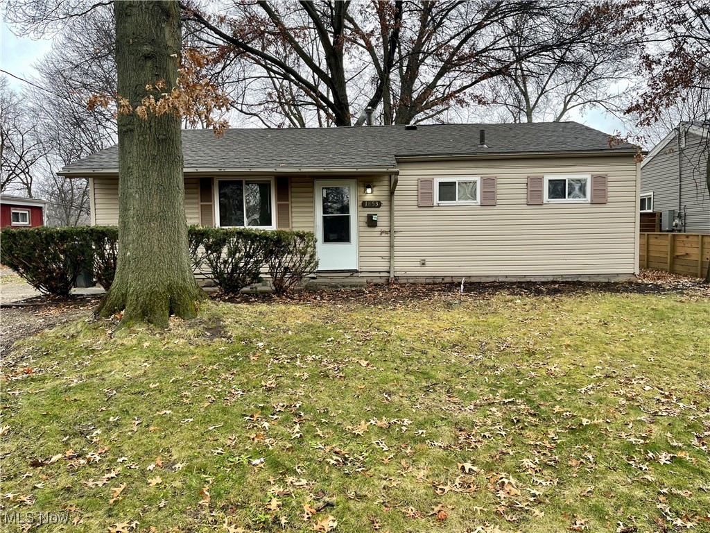 CAN BE SOLD AS PART OF A 10-HOUSE PACKAGE. First Floor Living In West Akron. Located on a quiet dead-end street this ranch style home is ready for its next caretaker. There is new vinyl flooring through the main living space and bedrooms. We will be placing appliances and putting a fresh coat of paint through the entire home. The large backyard adjoins to the good park gold course and is ideal for a summer bbq or yard games. Currently rented Section 8 for $1,100. Tenant pays all utilities. Tenant is month-to-month. Can be sold as a package with 203 E York, 249 Malacca, 495 Elbon, 514 Rothrock,700 Kennebec, 804 Manitou, 862 Chinook, 918 Silvercrest, 1072 Pitkin AND 1853 Delia. Package listing in under commercial offerings in the MLS.
Mls #’s 5136879,5136896,5136982,5136990,5137001,5137005,5137014,5137230,5137233,5137234