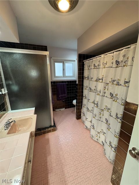 Tiny photo for 2545 Buckhurst Drive, Beachwood, OH 44122 (MLS # 5187590)