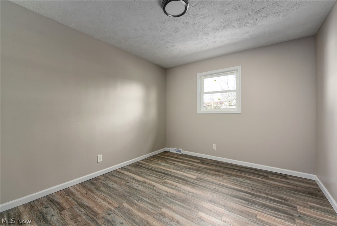 Manning & Campbell Sec 08 - Residential