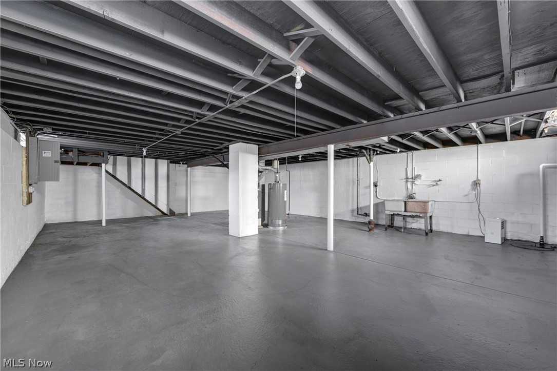 Manning & Campbell Sec 08 - Residential