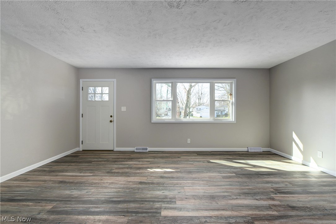 Manning & Campbell Sec 08 - Residential