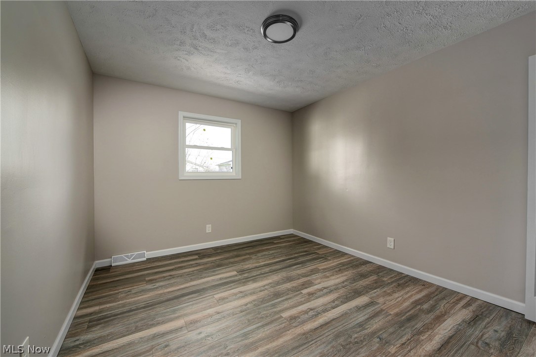 Manning & Campbell Sec 08 - Residential