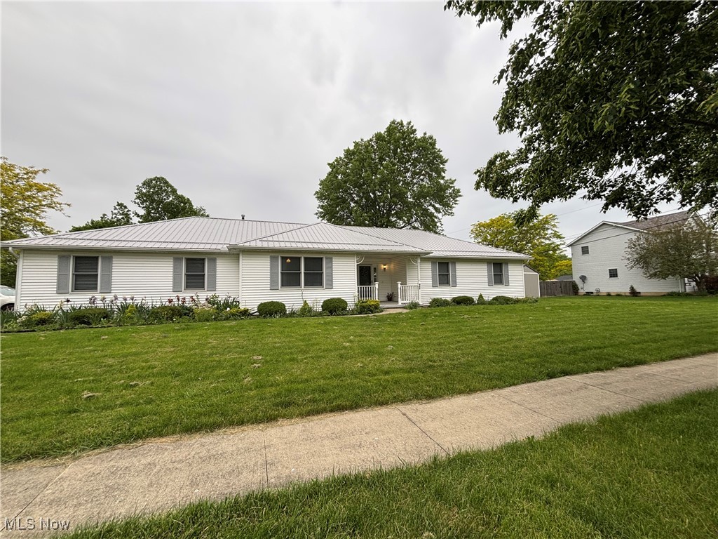 603 Meadow Lane, Wellington, Ohio image 1