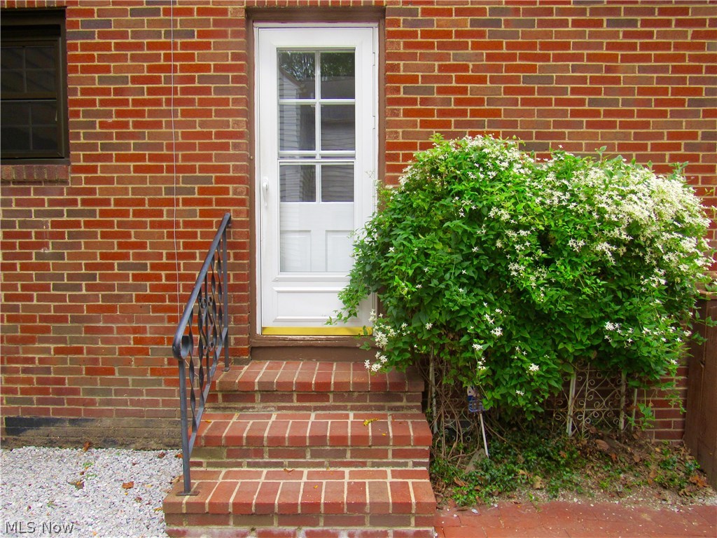 Stewarts Reallotment - Residential Lease