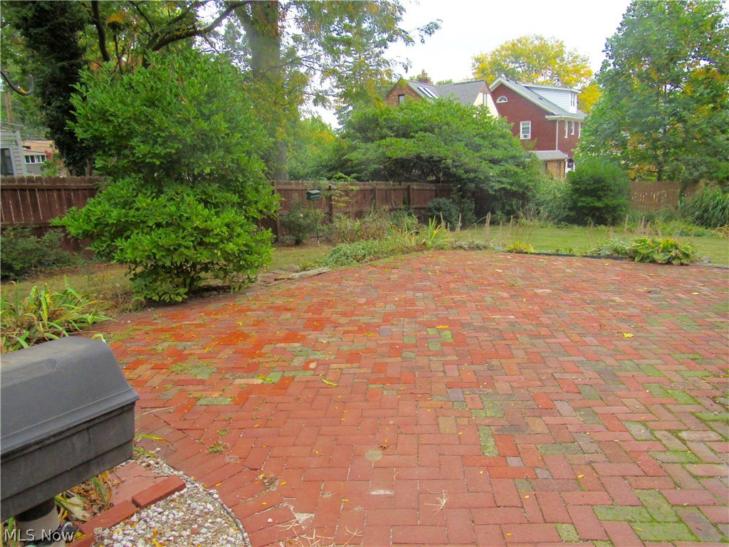 Stewarts Reallotment - Residential Lease