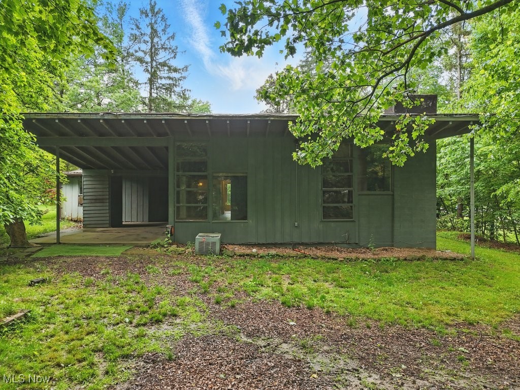 7712 Blackford Drive