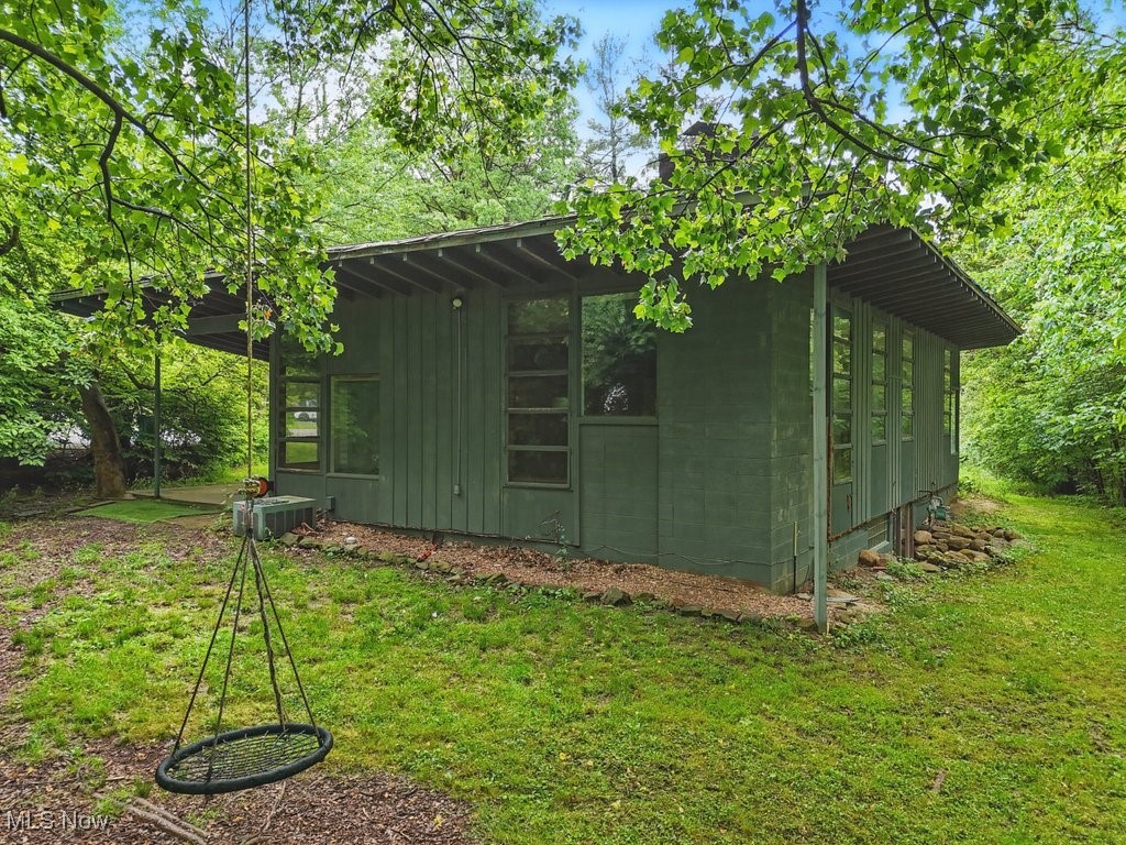 7712 Blackford Drive