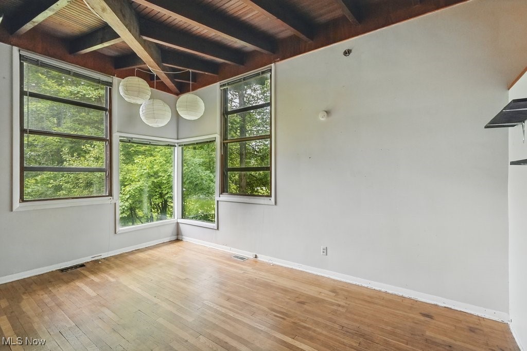 Chagrin Falls, Ohio 44022, United States, 3 Bedrooms Bedrooms, ,3 BathroomsBathrooms,Residential,Pending,147714