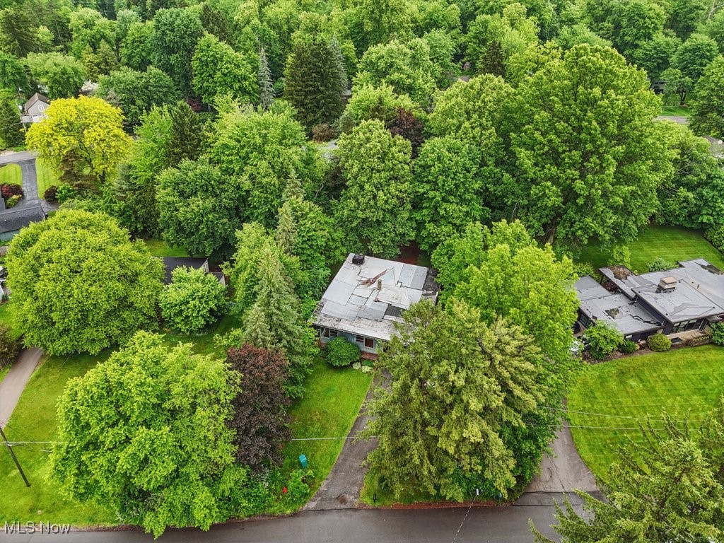 Chagrin Falls, Ohio 44022, United States, 3 Bedrooms Bedrooms, ,3 BathroomsBathrooms,Residential,Pending,147714