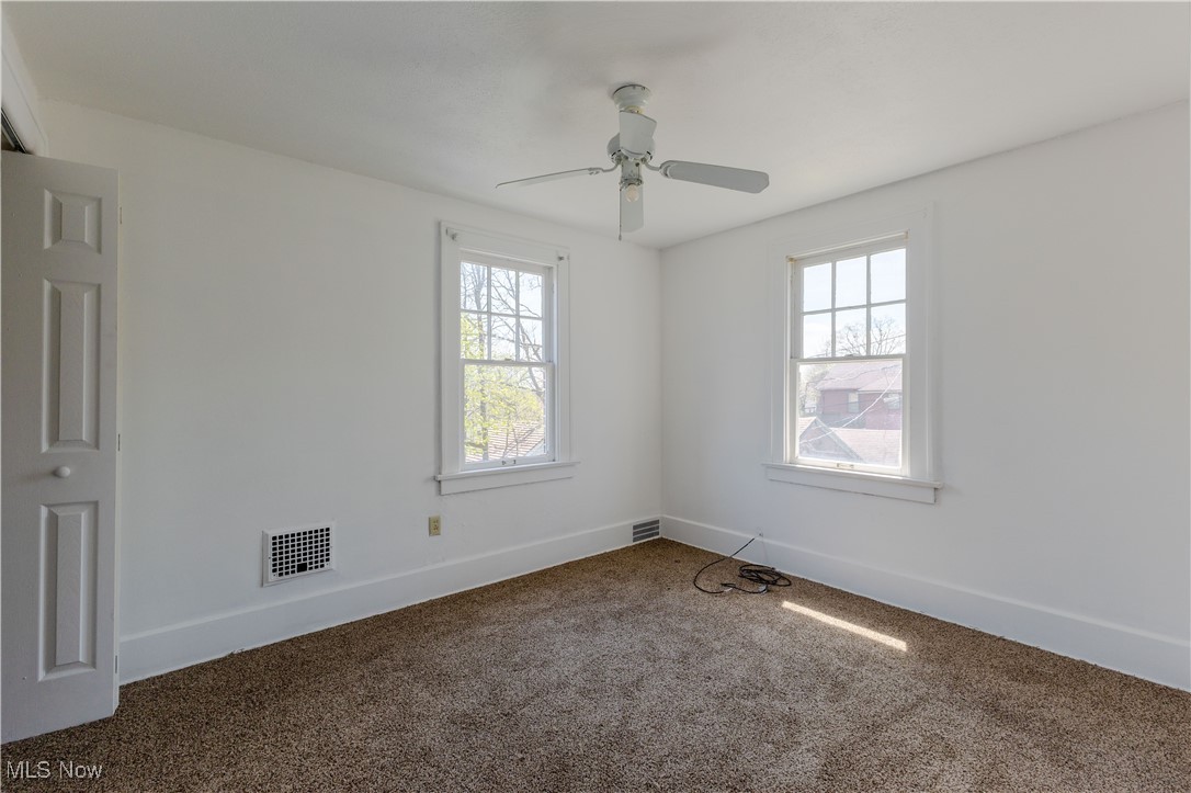 217 Outlook Avenue, Youngstown, Ohio image 17