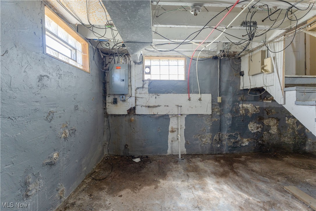 217 Outlook Avenue, Youngstown, Ohio image 20