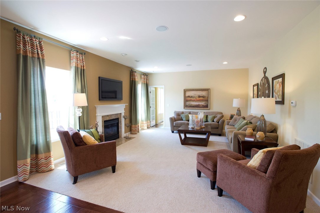 Hunting Meadows - Residential