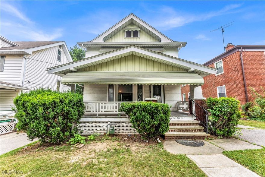 Welcome to 3255 W 115th Street! This beautifully renovated 4-bedroom, 1-bath colonial in the heart of Cleveland’s West Side offers charm, space, and modern updates throughout. Freshly updated with stylish finishes, this move-in-ready home features a spacious layout, a bright and airy kitchen, and a comfortable living area perfect for entertaining. Conveniently located near schools, parks, and shopping—this one is a must-see!