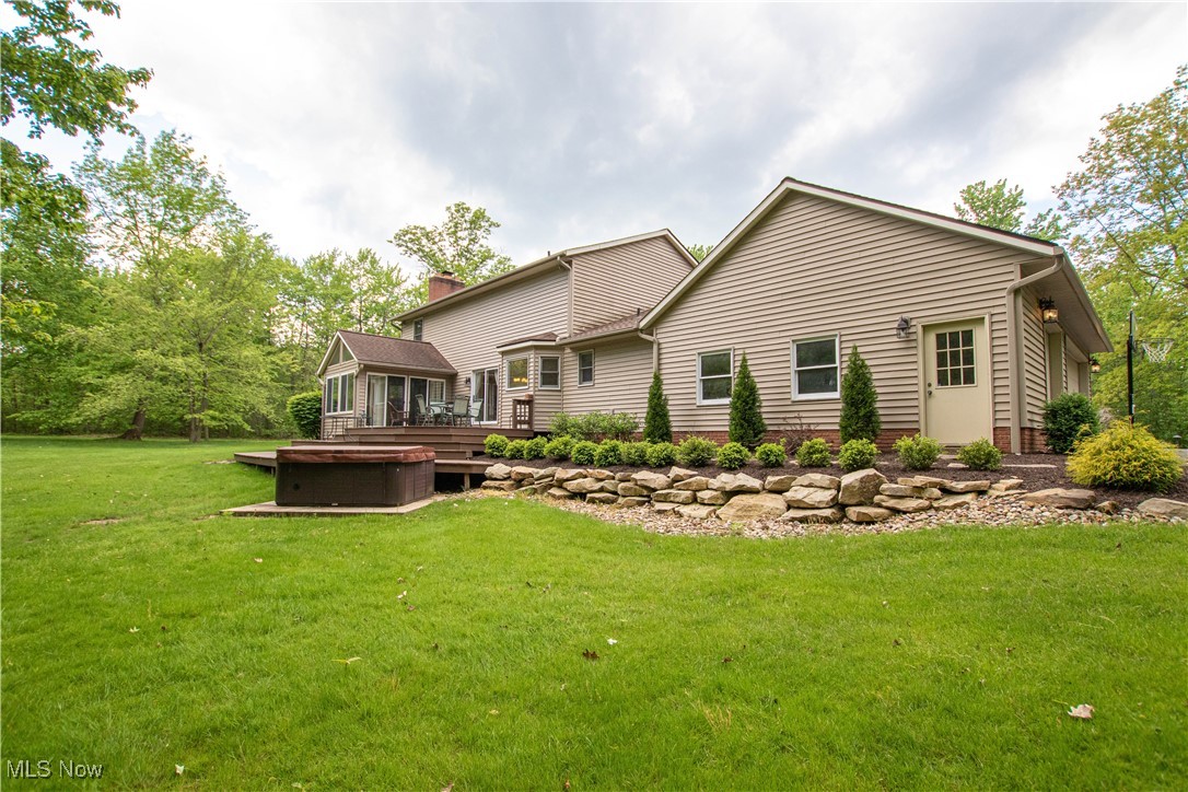 650 Thornhill Lane, Aurora, Ohio image 47