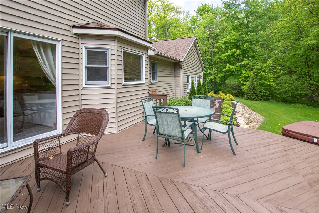 650 Thornhill Lane, Aurora, Ohio image 45