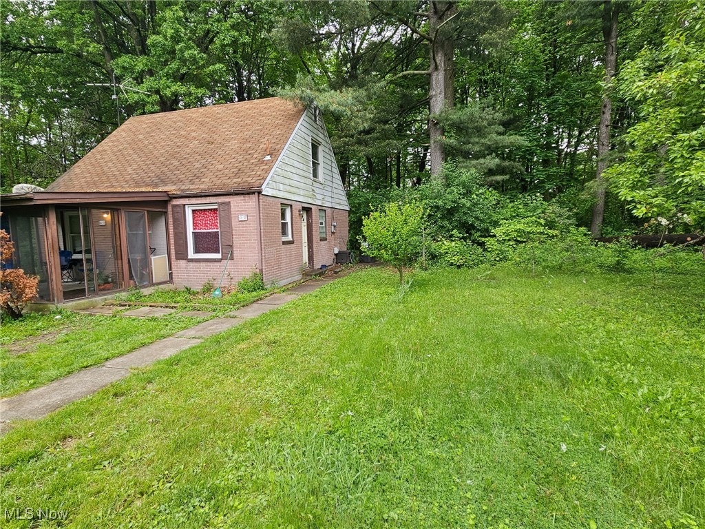 72 Idaho Road, Austintown, Ohio image 3