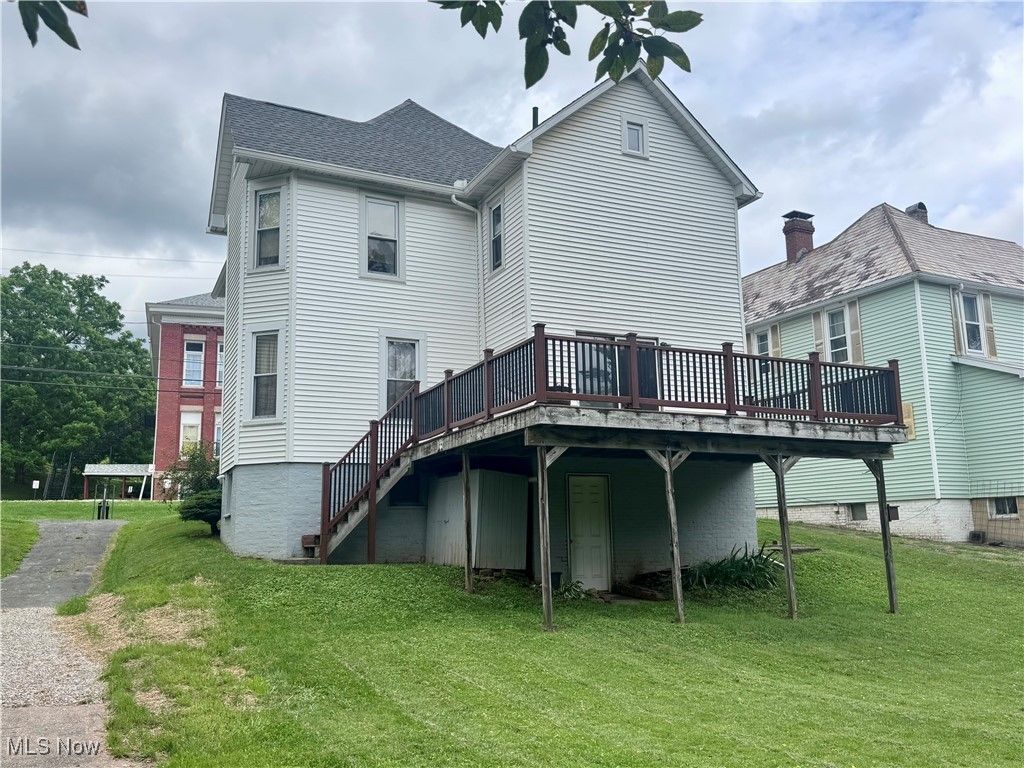 Photo of 210 Phillips st St, Marietta, OH 45750 (MLS # 5179347)
