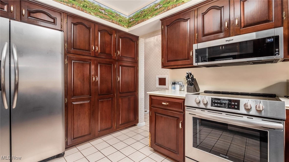 2727 Dresden Road, Zanesville, Ohio image 19