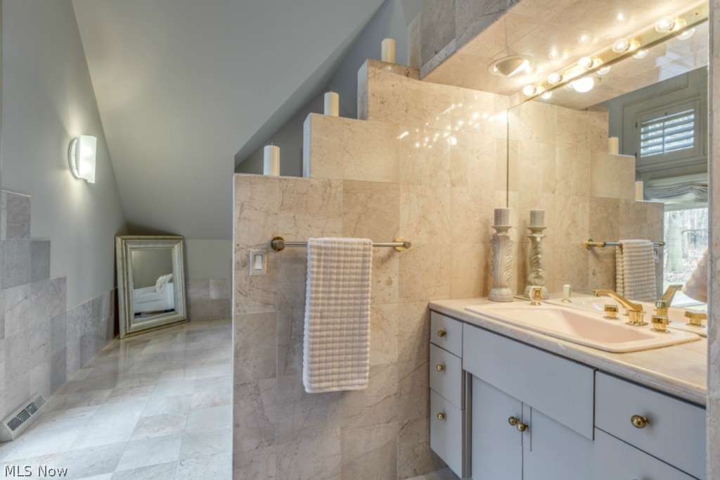 Sherwin Woods Estates - Residential