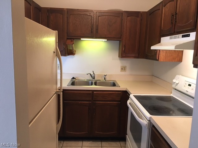 Smugglers Cove Condo 01 - Residential