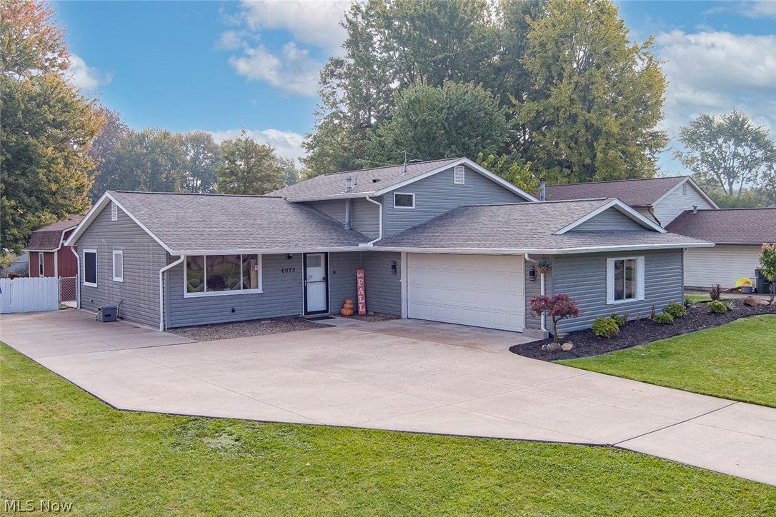 6073 Denise Drive