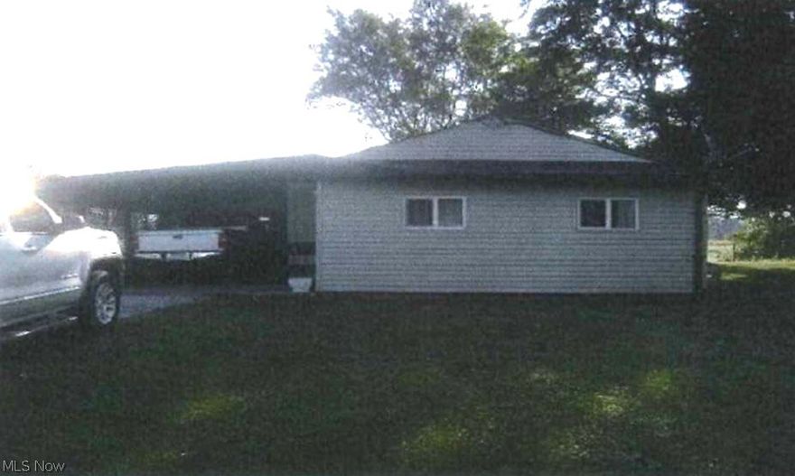 FSBO. Entered for comp purposes only.