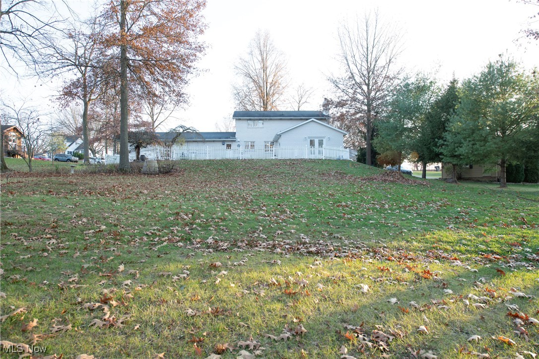 1327 Melrose Circle, Bolivar, Ohio image 46