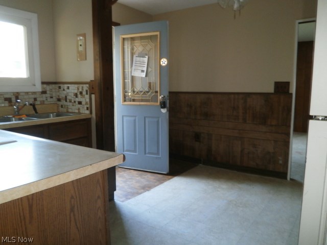 Loseys Chas - Residential