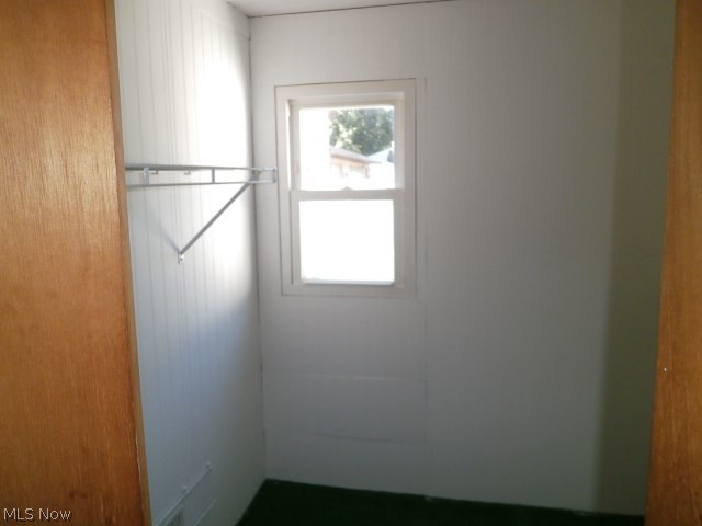 Loseys Chas - Residential