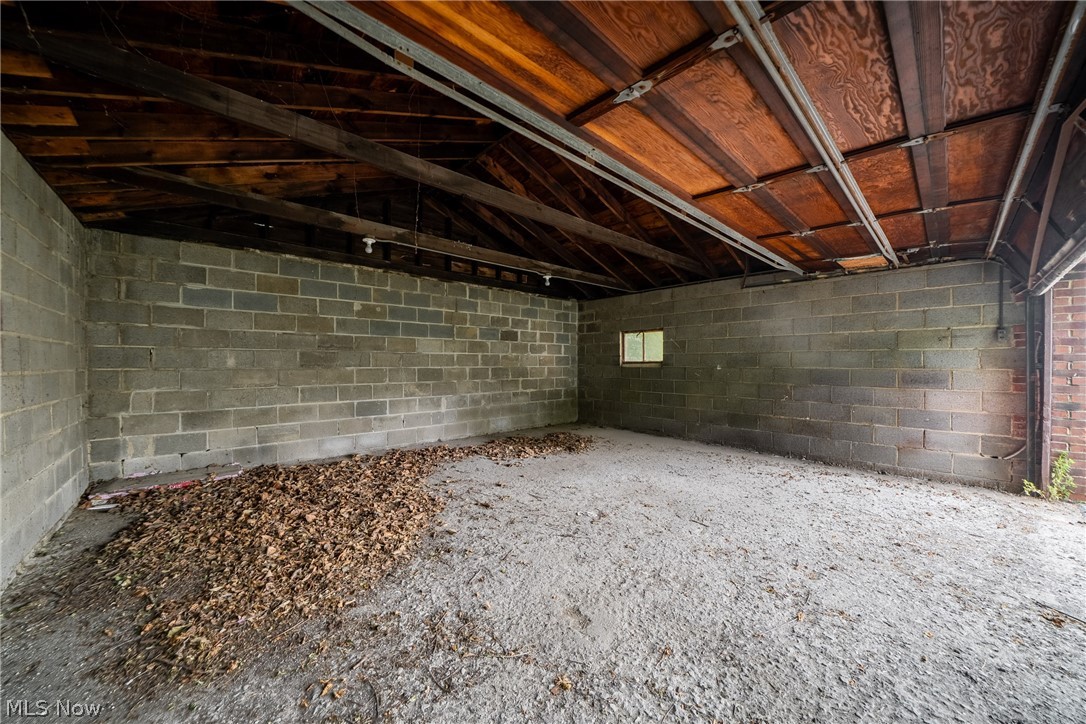 2250 E 86th Street