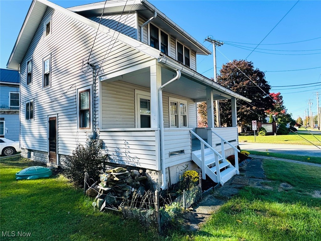 548 W Main Court, Geneva, Ohio image 3