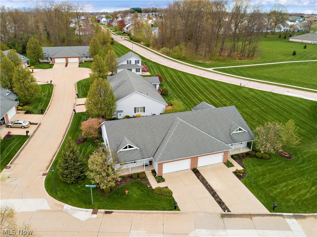 St Andrews Condos - Residential