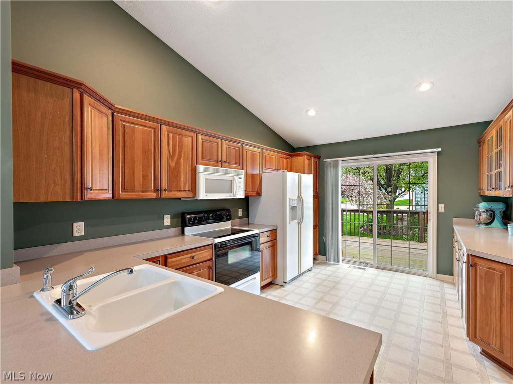 St Andrews Condos - Residential