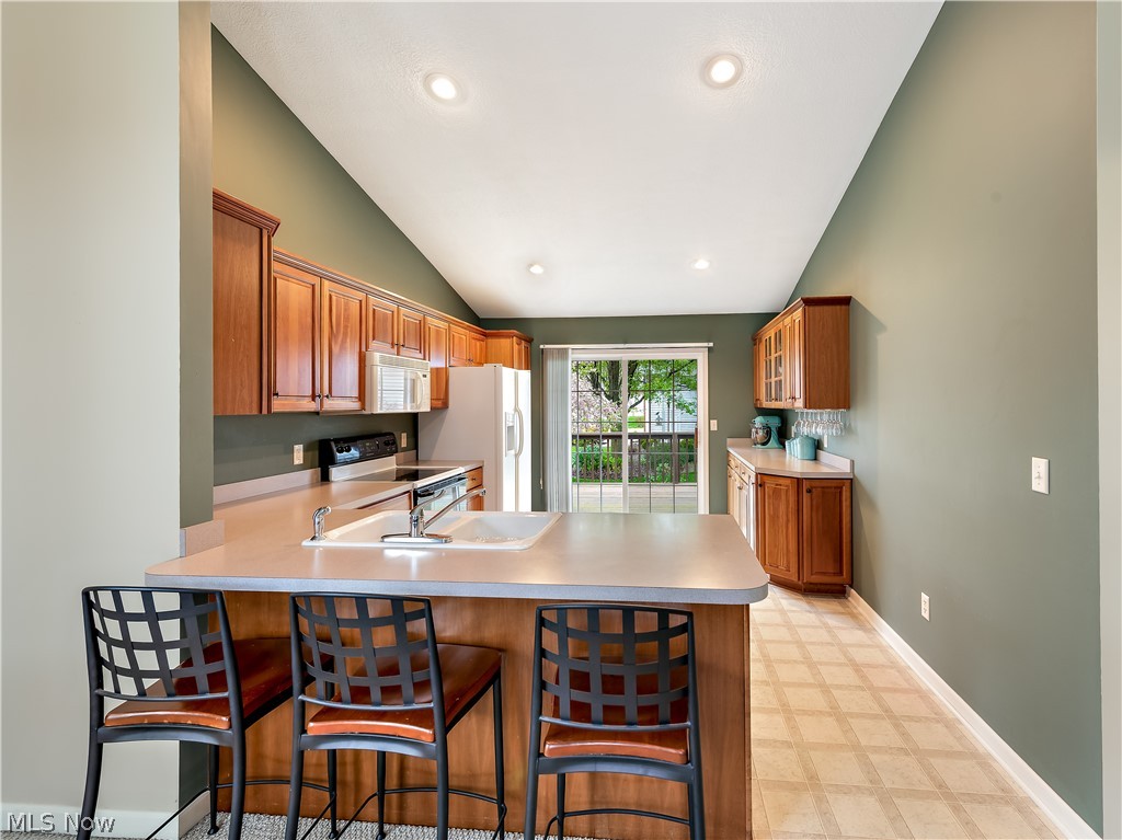 St Andrews Condos - Residential