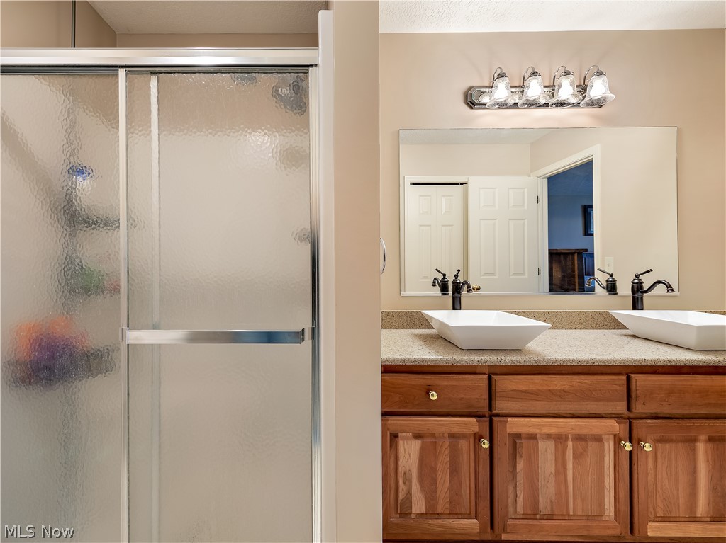 St Andrews Condos - Residential